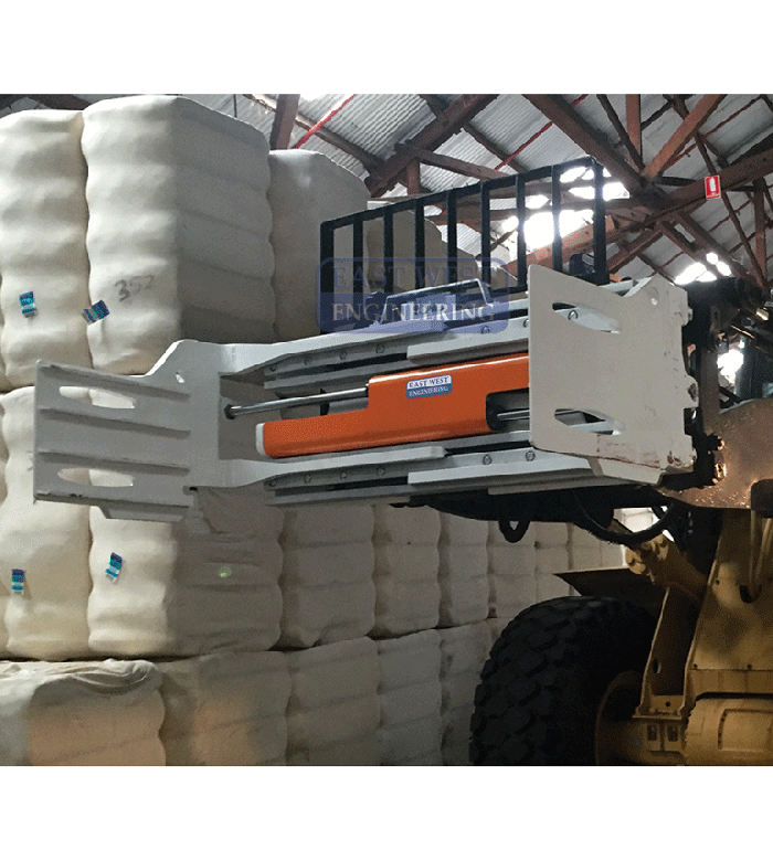 RBC Bale Clamp - on loader 