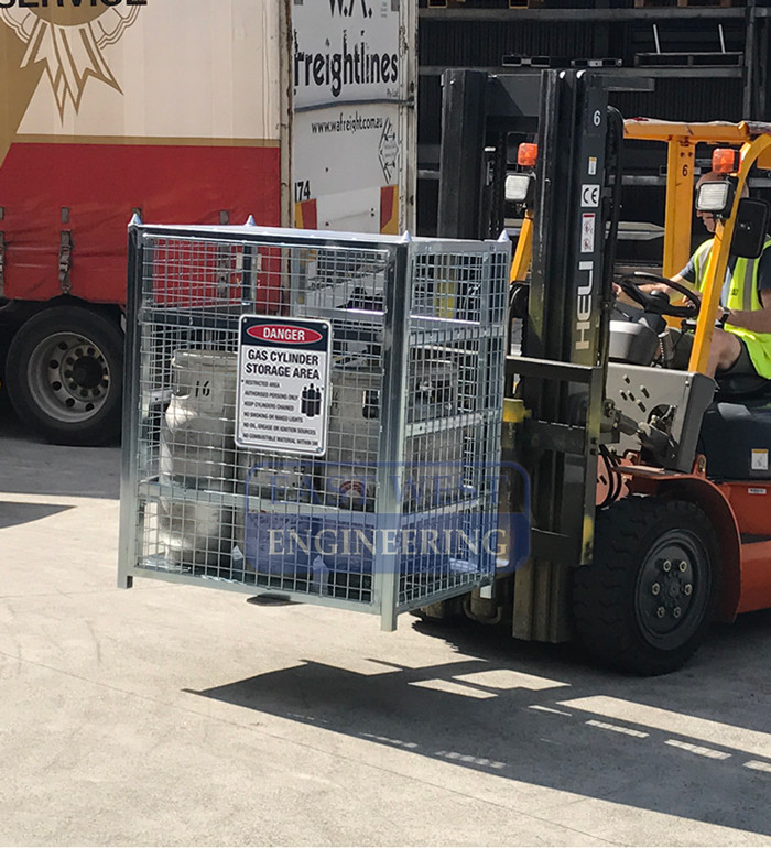 SGB129 Gas Cylinder Storage Cage - in transport