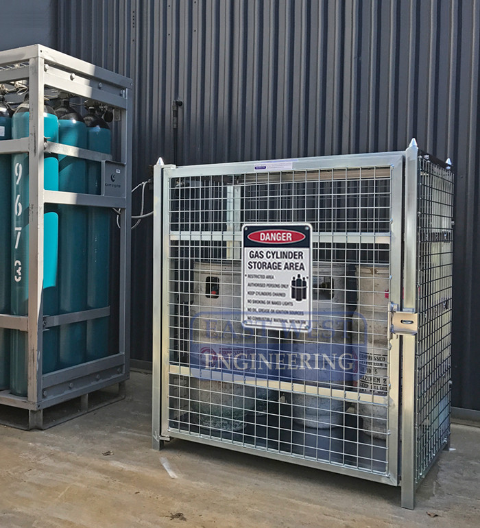 SGB129 Gas Cylinder Storage Cage - used in manufacturing